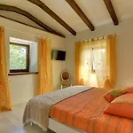 Bella * Lupoglav (Istria)
