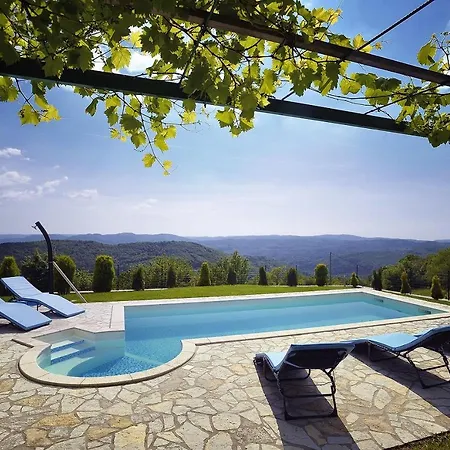 Bella Holiday home Lupoglav (Istria)